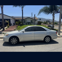 toyota camry v6  140.000 mill