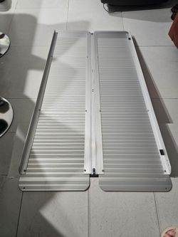 Long aluminum ramp