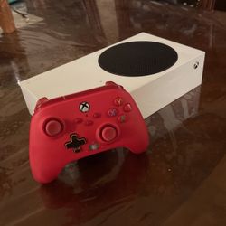 Selling a Xbox Series S Plus With A Controller With Paddles For Only $170-$200