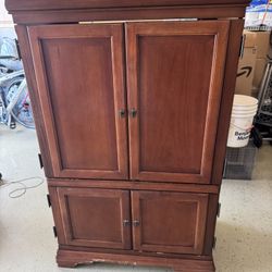 Solid wood  Armoire “FREE”