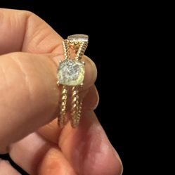 Anne Klien Gold Tone  Vintage Inspired Clip On Earrings