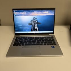 HP EliteBook 840 G8 14” Laptop 3.0ghz 11th Gen Core i7 32gb RAM 512gb SSD Windows 11 Pro 