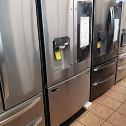 LG Refrigerator Instaview QU