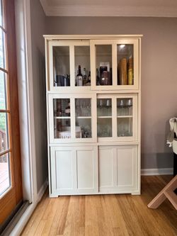 3-Tier Storage Hutch