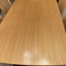 An Extendable Table 4/6