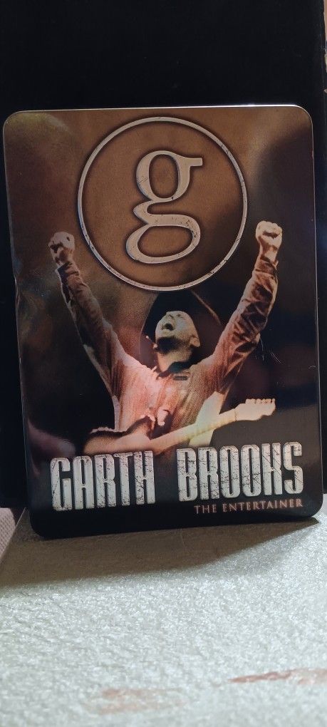 Garth Brooks "The Entertainer" 5-DVD