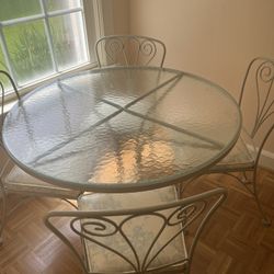 Adorable Vintage Dining Set