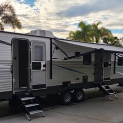 2022 Primetime 32 ft. Avenger 28DBS