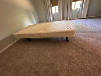 Adjustable split King bed base