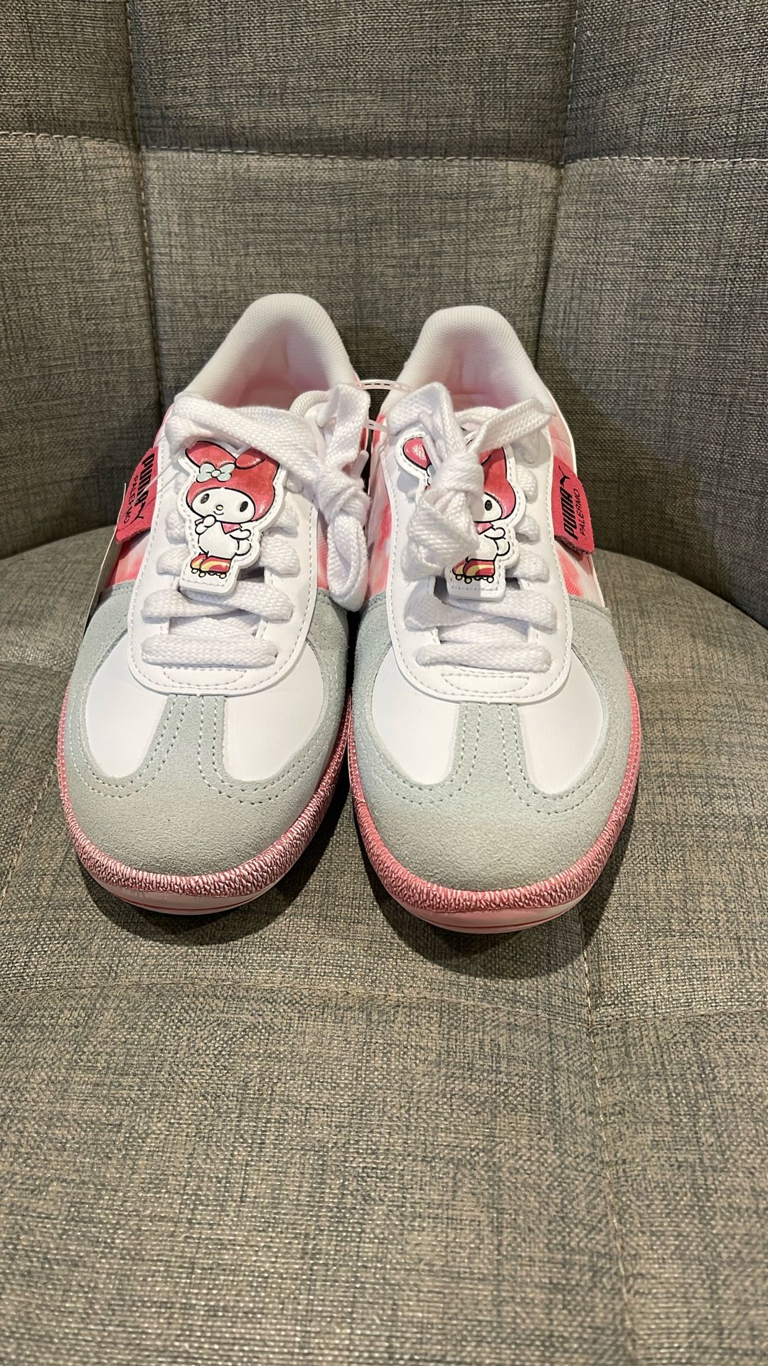 PUMA PALERMO X HELLO KITTY AND FRIENDS US 7