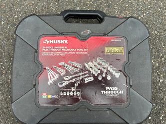Husky 54-piece universal pass-through set