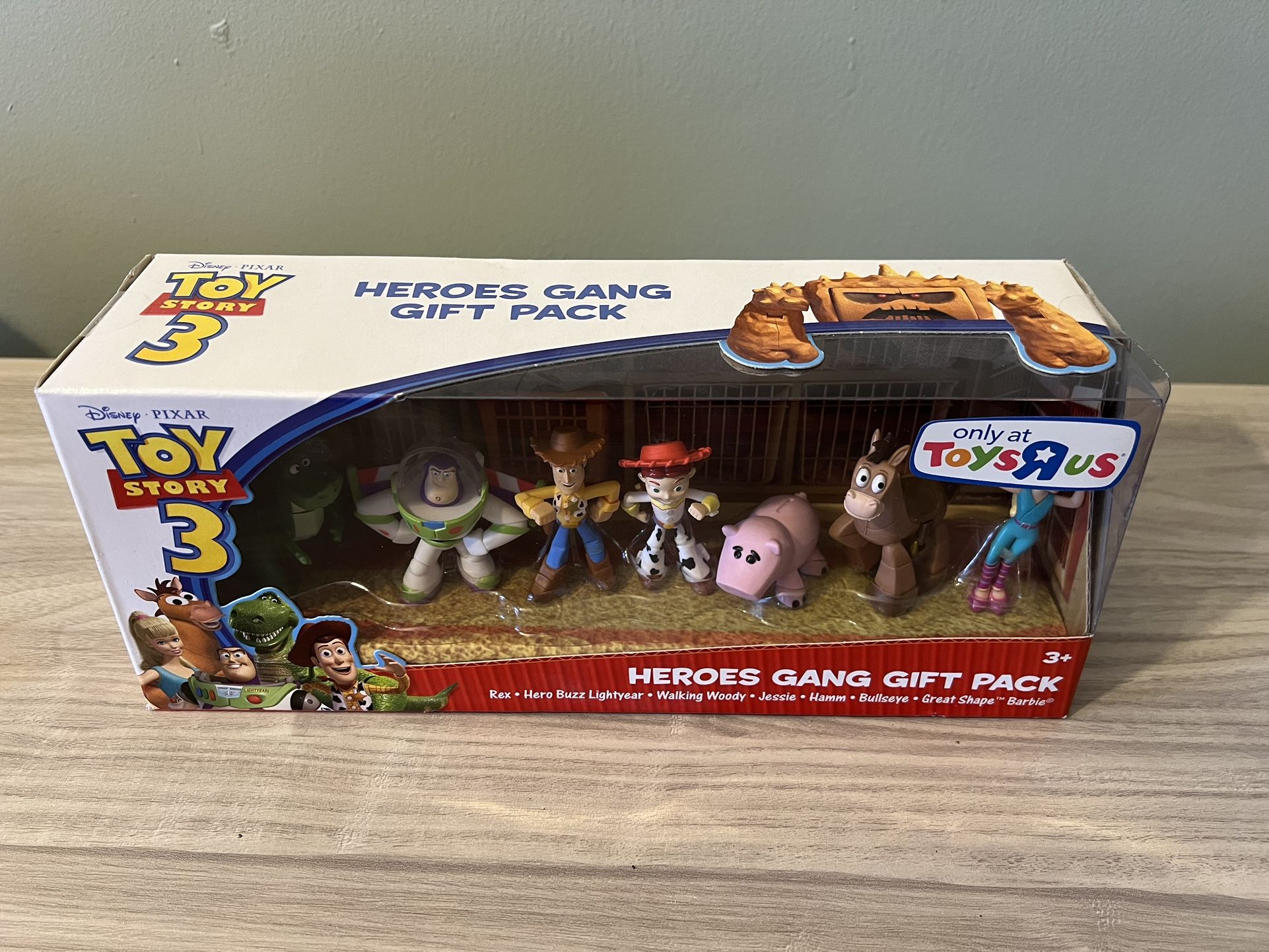 Toy Story Heroes Gang Gift Pack TOYS R US EXCLUSIVE Play Figure