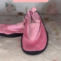 Girls Swim Shoes 7-8