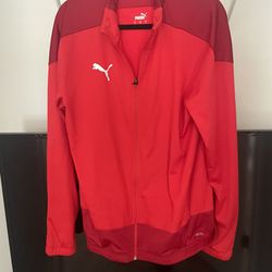 Puma CUP TRAINING JACKET Size Large. Excellent Condition $35 OBO