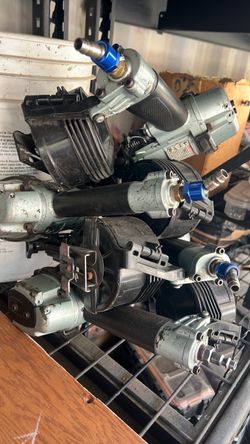4 used roofing guns