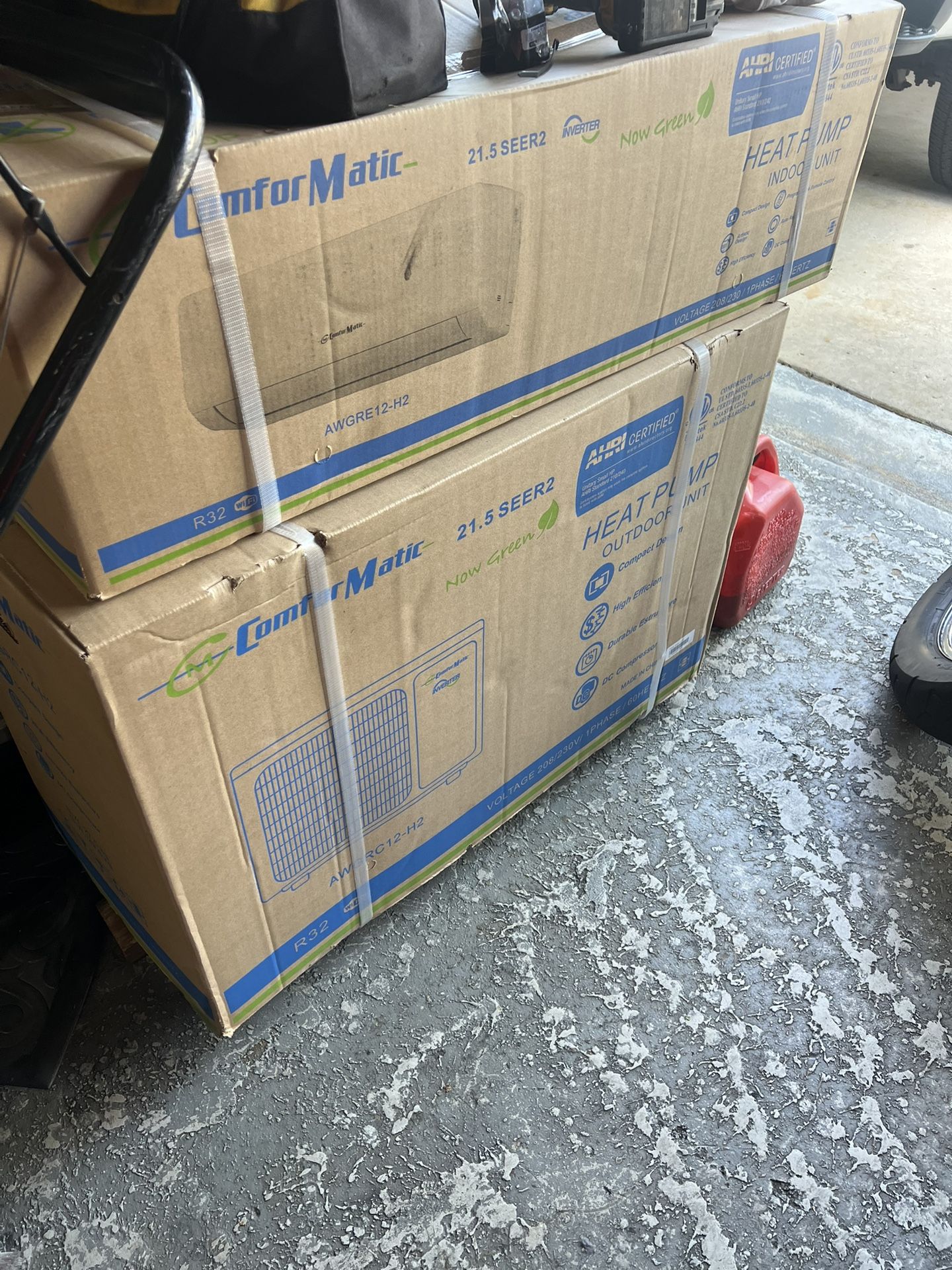 Mini split , Duct Less System Air Conditioner New