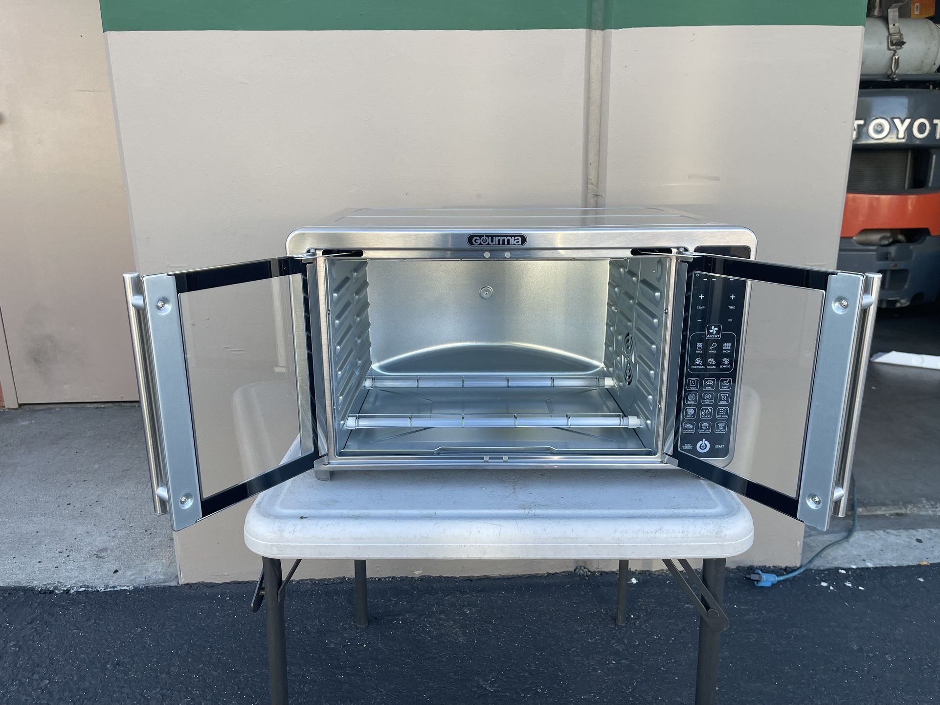 Calphalon Air Fry/Convection Oven,/Countertop Toaster Oven for Sale in  Chula Vista, CA - OfferUp