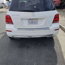2014 Mercedes Benz LOW MILES