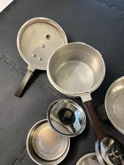 Presto Model 40 Pressure Cooker + Cookware Bundle