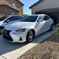 2019 Lexus IS 300