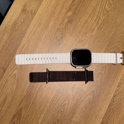 Apple Watch Ultra 2! W Metal Band! Plus Box And Charger