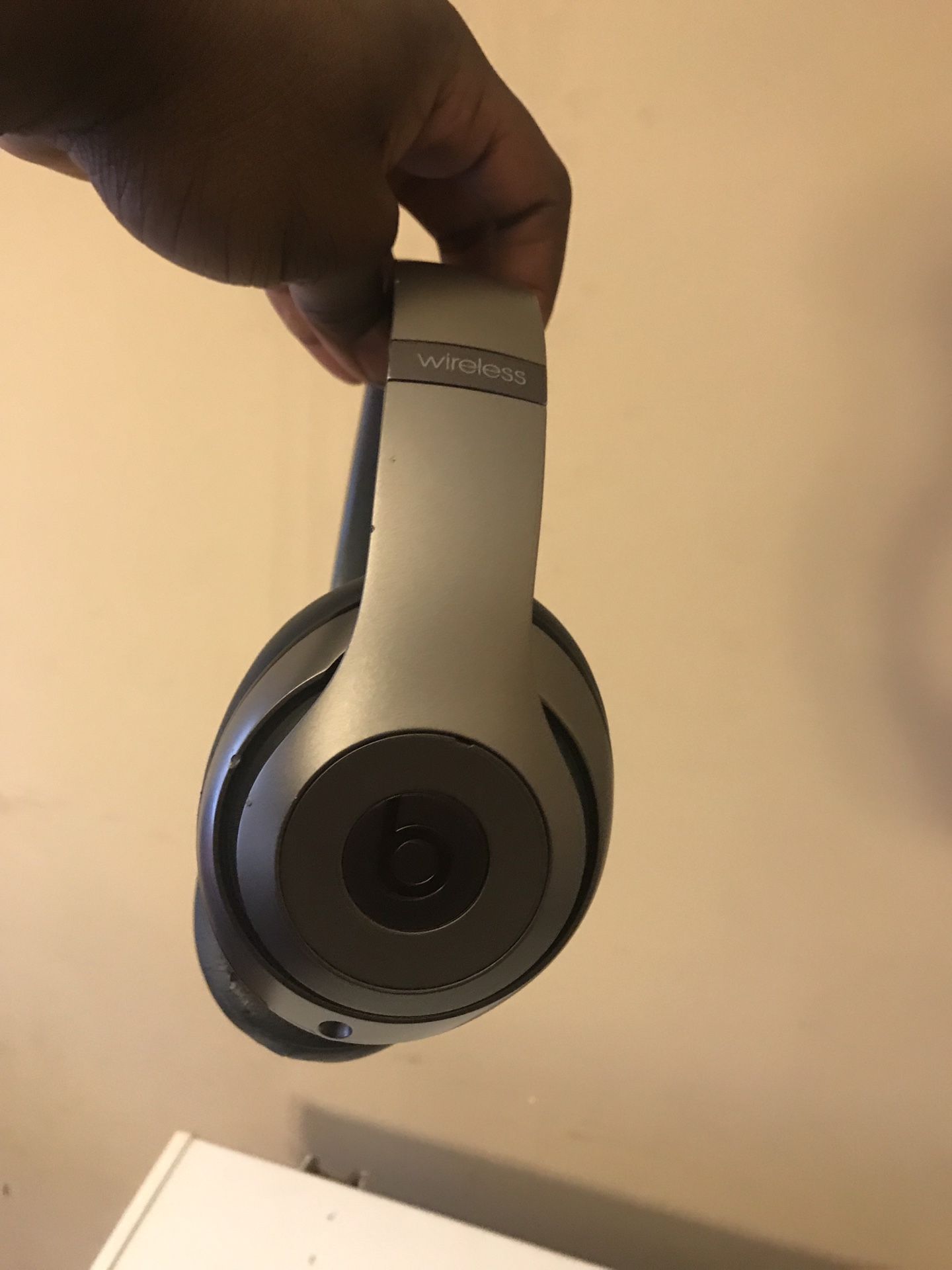 Beats studio wireless