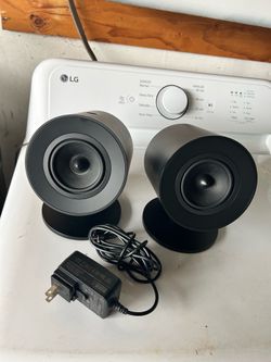 Razer Nommo v2 Gaming Speakers