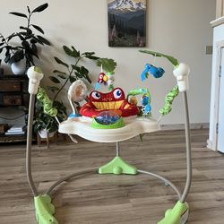 Fisher Price Rainforest Jumperoo Baby Bouncer Entertainer