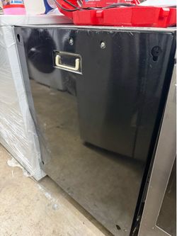 24” GE monogram dish washer no panels