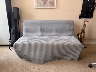 Sofá cama IKEA + forro – Excelente condición. IKEA Sofa Bed / Futon + Cover – Excellent Condition