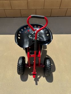 Husky Steel Garden Cart with Steering