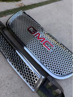 OEM Yukon Denali Grille