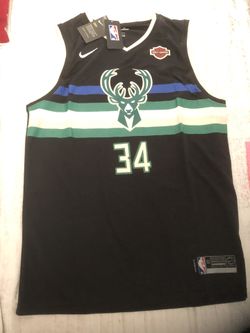 Giannis Antetokoumpo Bucks Jersey