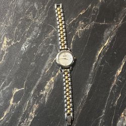 Vintage Coach Watch! A Classic