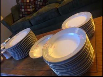 Mikasa Charisma Gray Fine China.