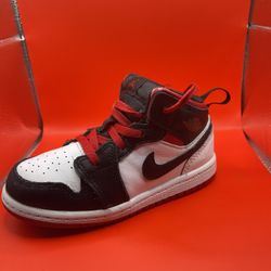 Nike Air Jordan 1 Mid Toddler Size 9C Shoes White Gym Red Black Sneakers