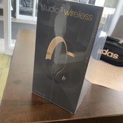 Beat Studio3 Head Phones 