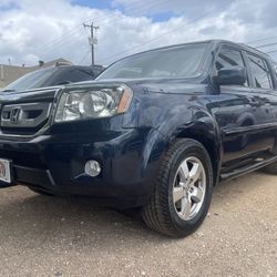 2011 Honda Pilot!! In House Finance