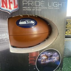 Sea Hawks Team Pride Light 
