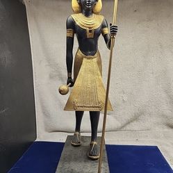 Design Toscano Egyptian Guardian Statue of King Tutankhamun - 16" Sculpture