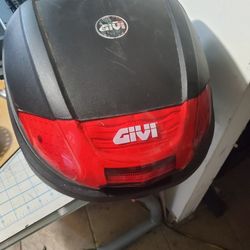 givi monolock