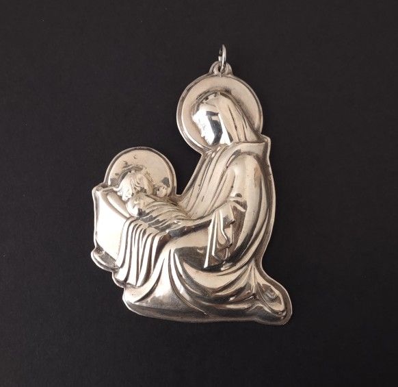 Vintage 1990 Wallace .925 Sterling Silver Christmas Ornament - Mother & Child