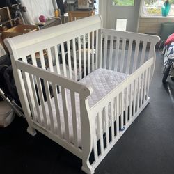 Crib For Sale $40