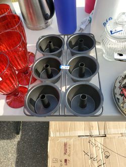 Mini Bundt pan