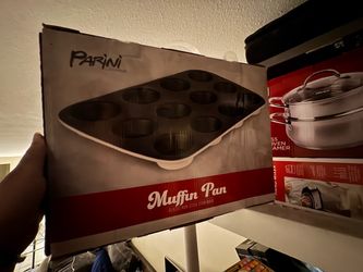 parini Muffin Pan - glazed, non stick, 12 cup