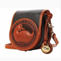 New Dooney And Burke All Weather Leather Crossbody Duck Bag