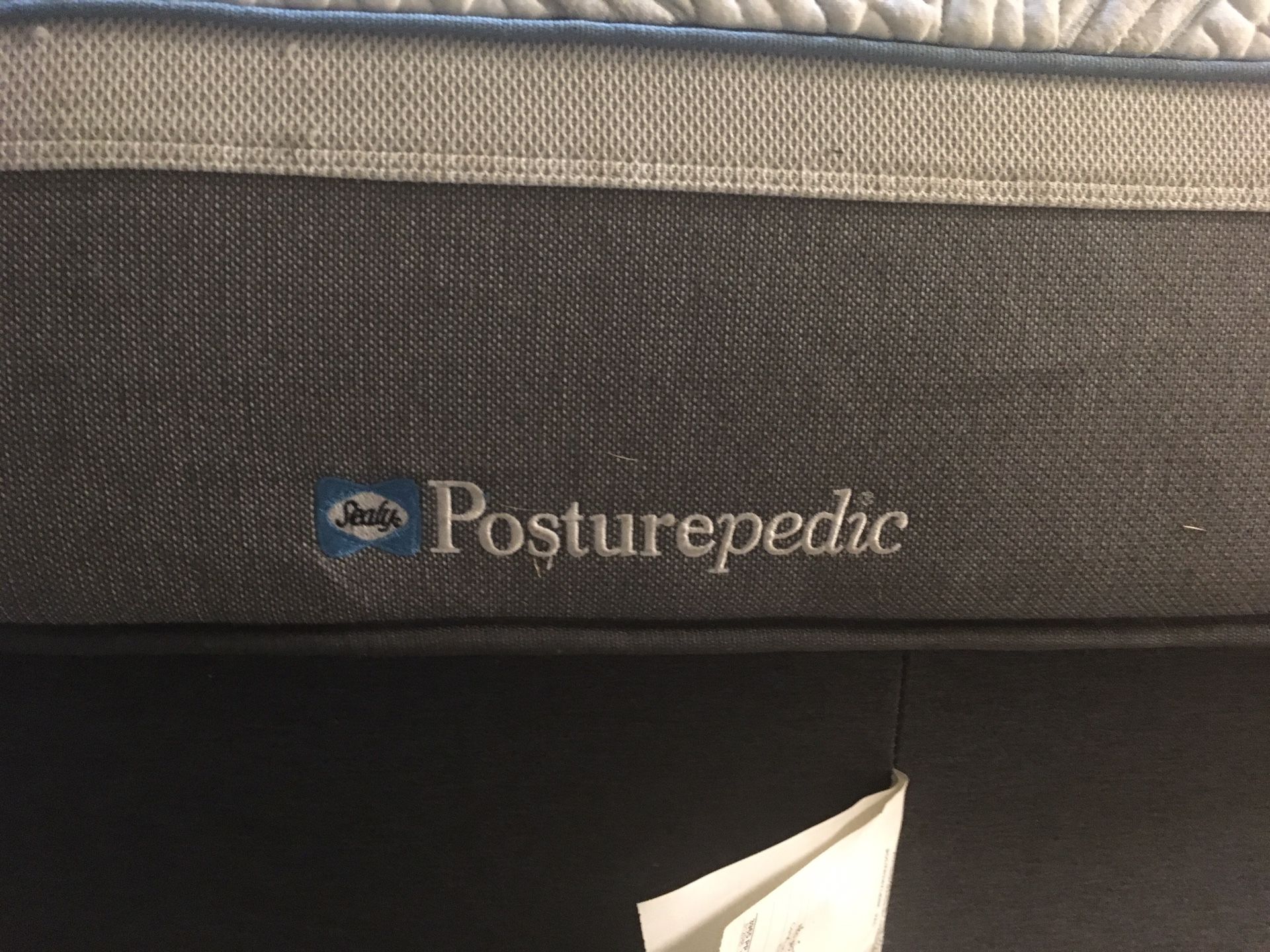 Posturepedic bed