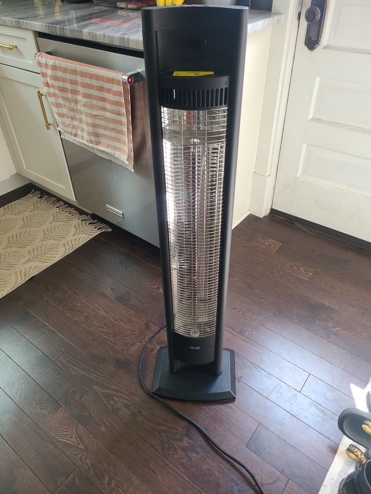 Infrared 1500w Heater for Sale in Cincinnati, OH - OfferUp
