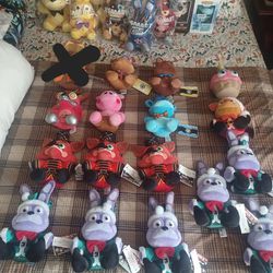 Funko FNAF Five Nights At Freddy's Plushies Set of 25 - PRICES IN DEPSCRIPTION *NOT $1*