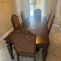 Solid Wood Dining Table Set – 6 Chairs (Carved Traditional Style)